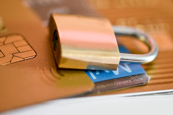 전자금융거래법 개념과 대표적인 전자금융 서비스